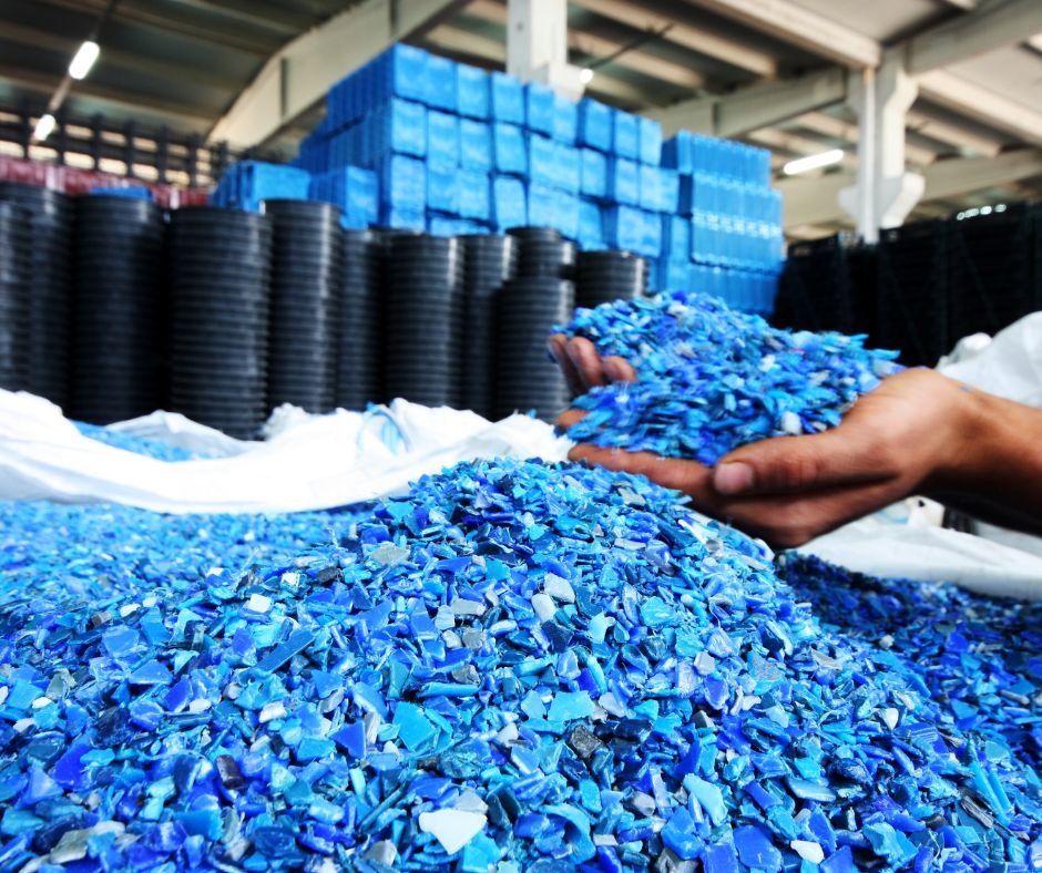 Materiales reciclados por Marcelo Herdoiza